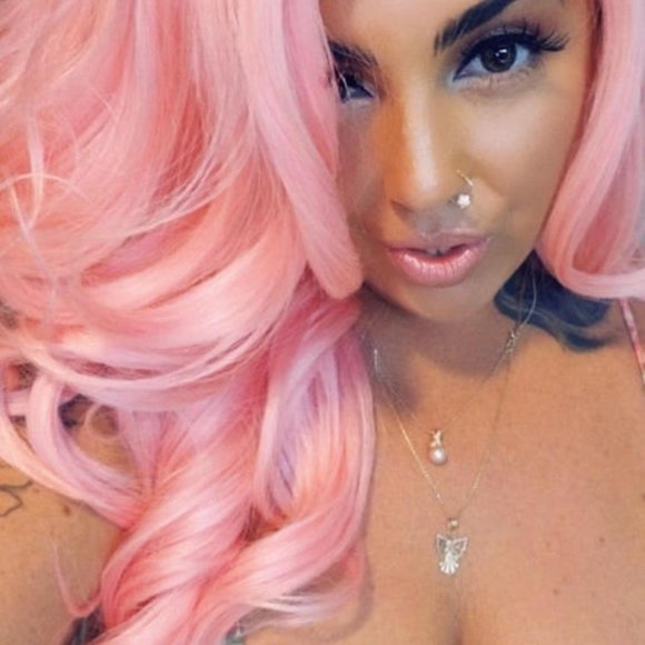 Beautiful Lace Front Wig 22-24 inches!!
